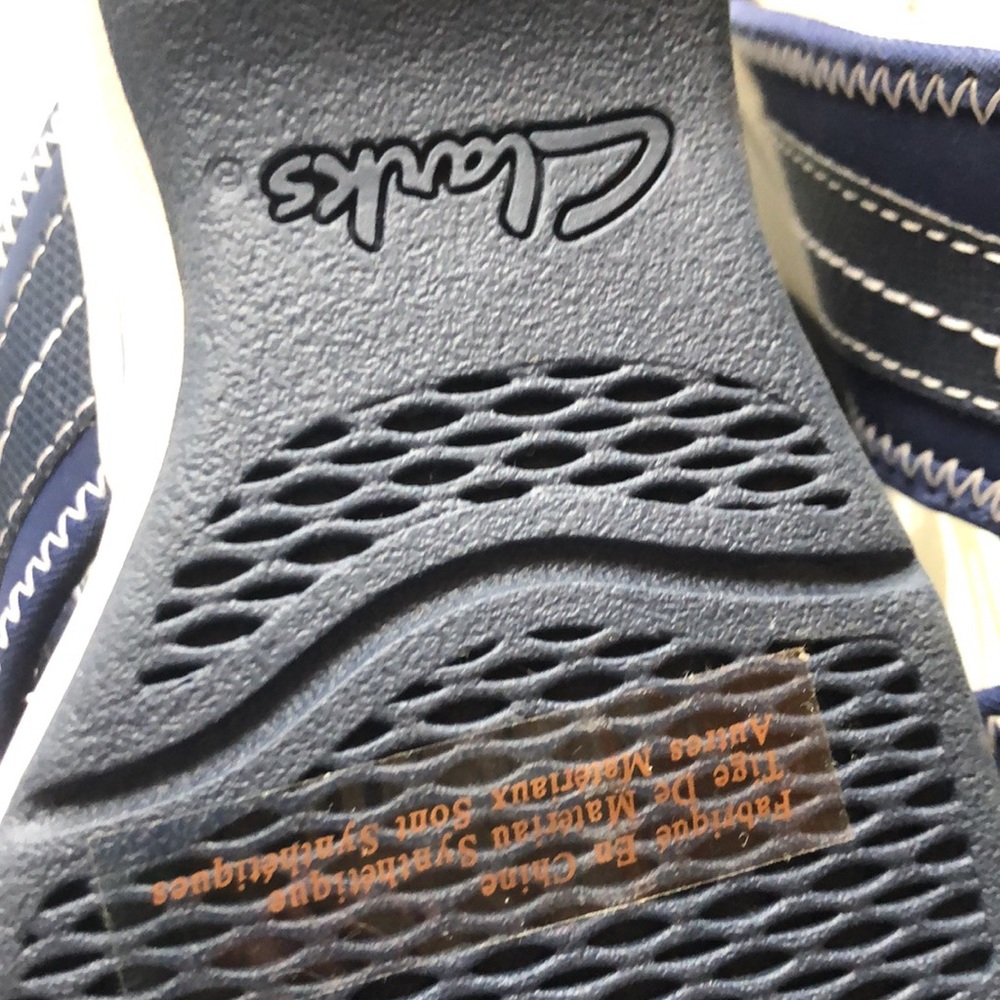 New women’s Clark’s sandals 7 - Picture 6 of 7